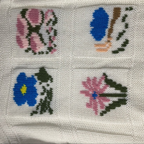 Vintage Design Zone Two Floral Knit Sweater Size Large - Picture 7 of 8